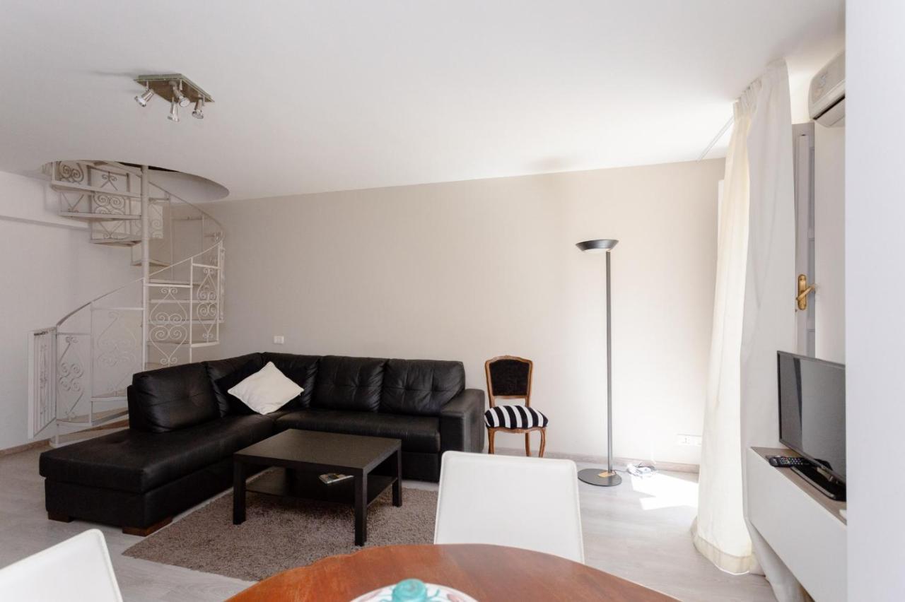 Domus Elisae Apartment Taormina Bagian luar foto