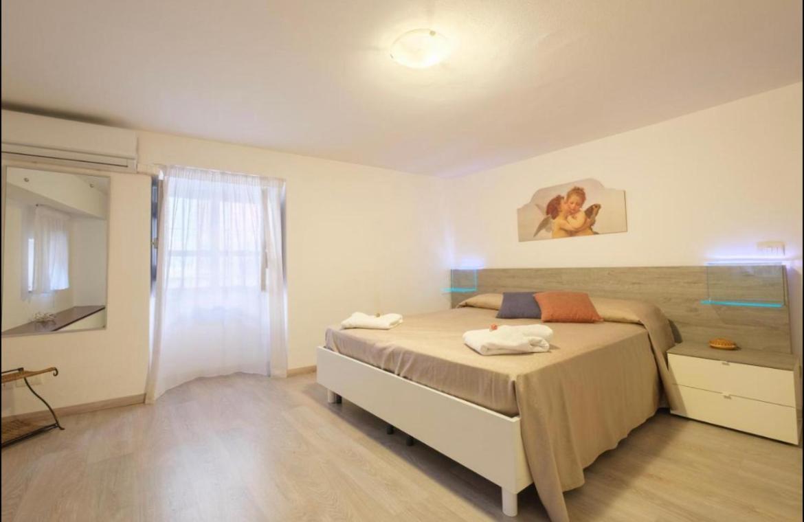 Domus Elisae Apartment Taormina Bagian luar foto
